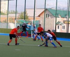 Казанские хоккеисты на траве без проблем разобрались с «Таной»